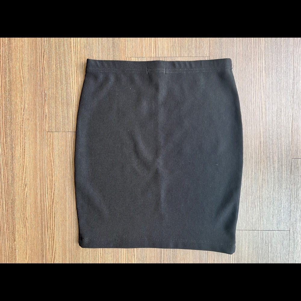 Mini Black Bodycon Skirt - Size Small
